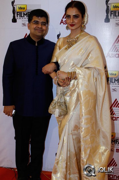 61st-Filmfare-Awards-2013